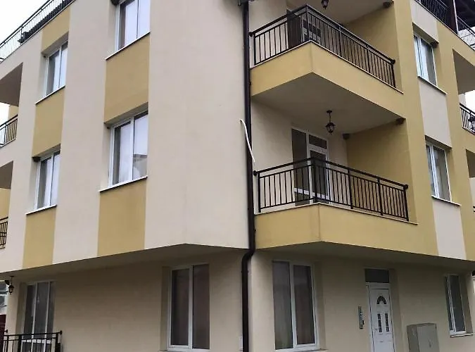 ели アパート オブゾー